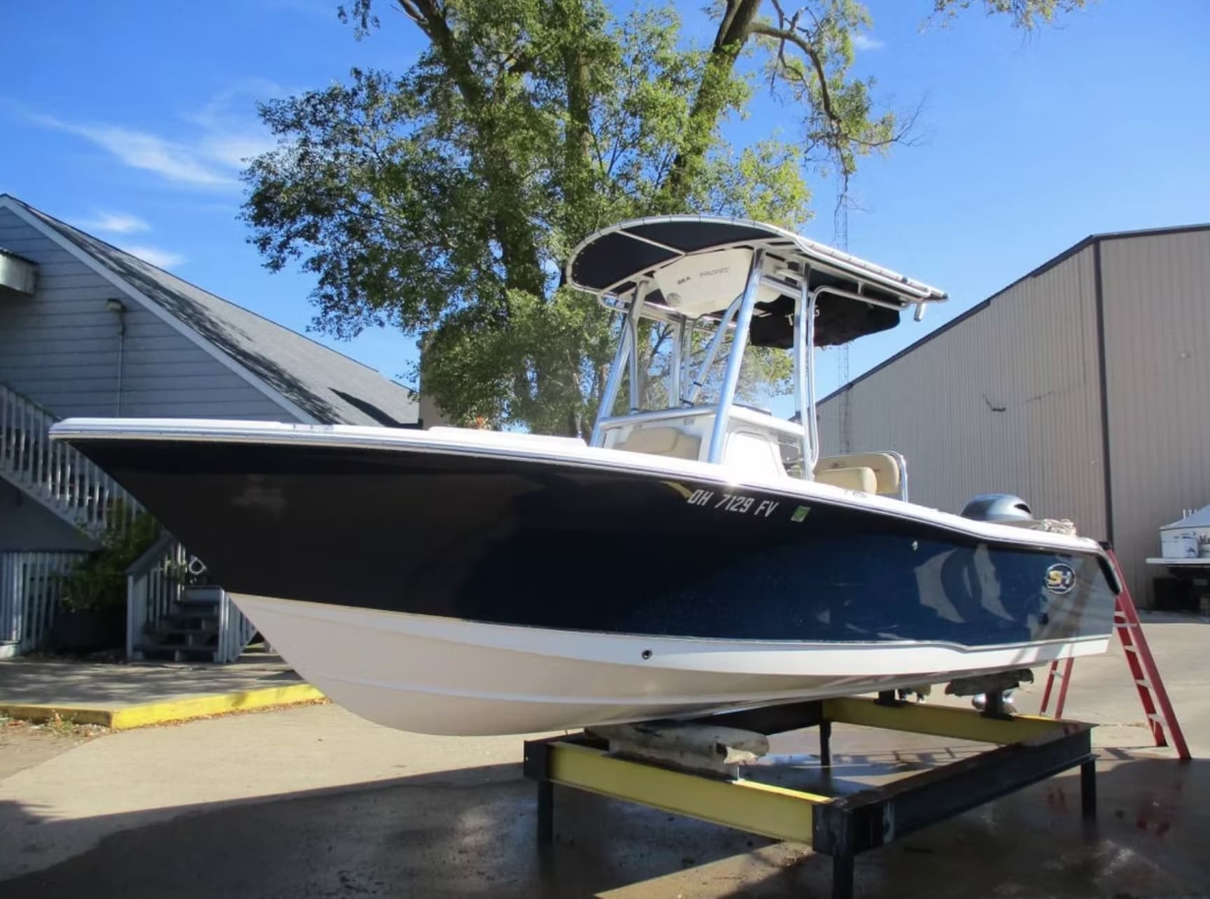 2018 Sea Hunt 211 Ultra