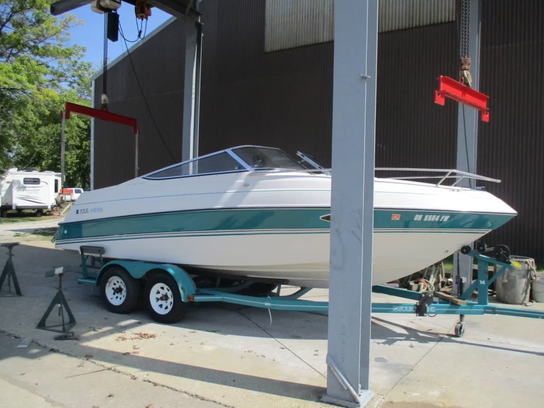 1995 Four Winns 225 Sundowner